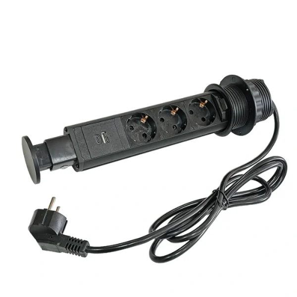 ШТЕКЕРИ СО USB И TYPE C