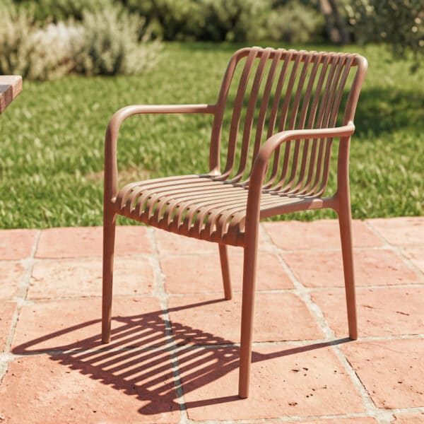 ПЛАСТИЧНА СТОЛИЦА SAHARA TAUPE 58X54X81 CM